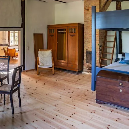 Alter Pfarrhof Rambow 1 Semesterbostad *