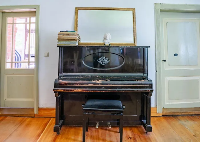 Alter Pfarrhof Rambow 1